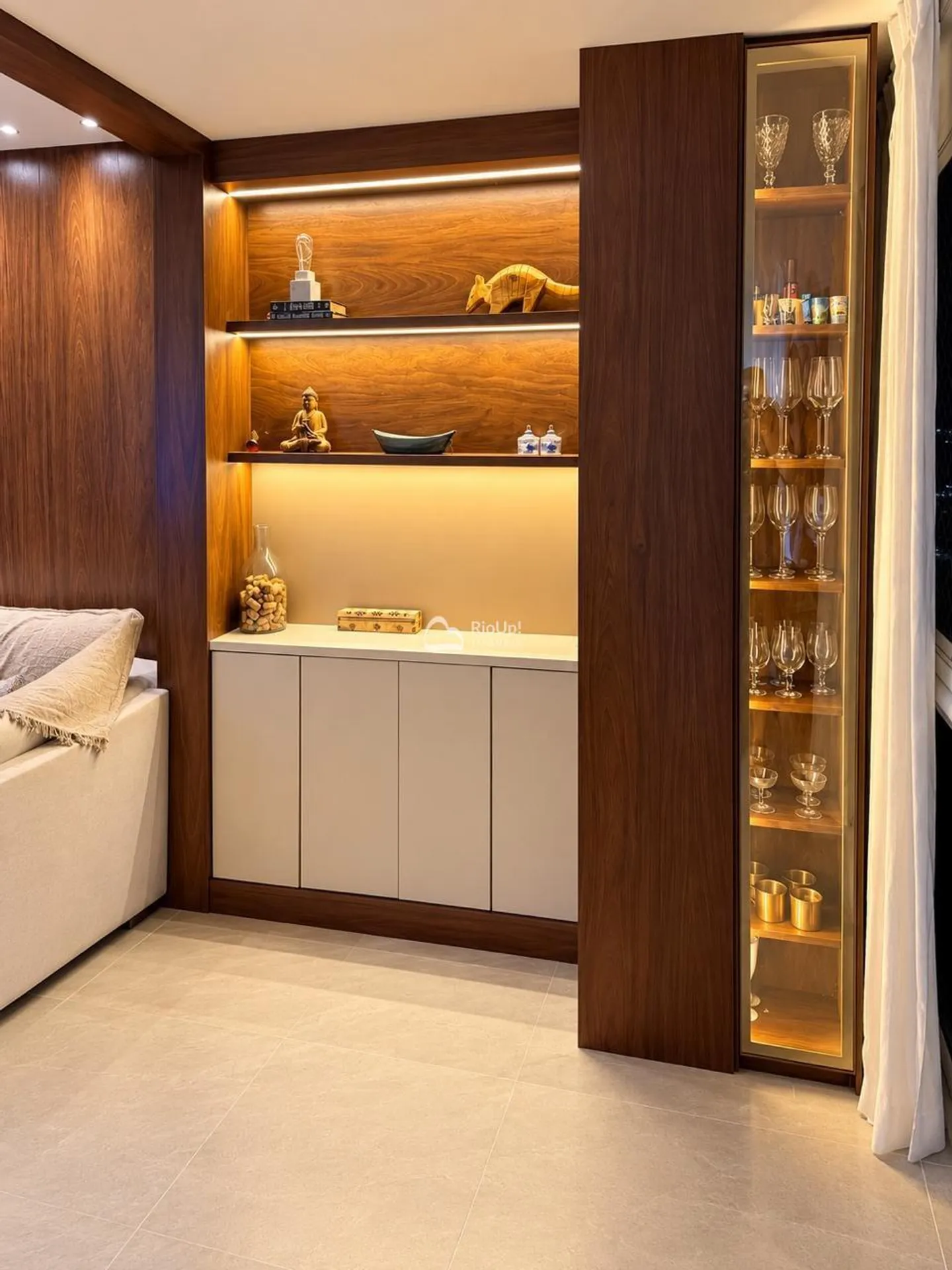 117 m² apartment with a washing machine and a home office — photo 9