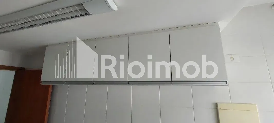 Apartment with 2 bedrooms, 1 suite and balcony — photo 13