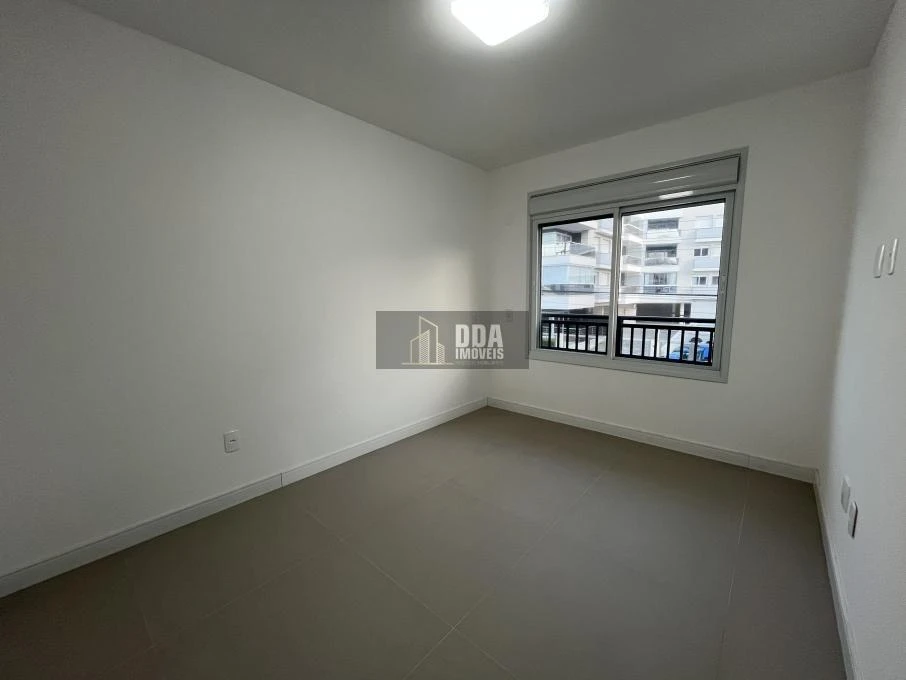 Casa de 4 dormitorios con balcón gourmet — photo 7