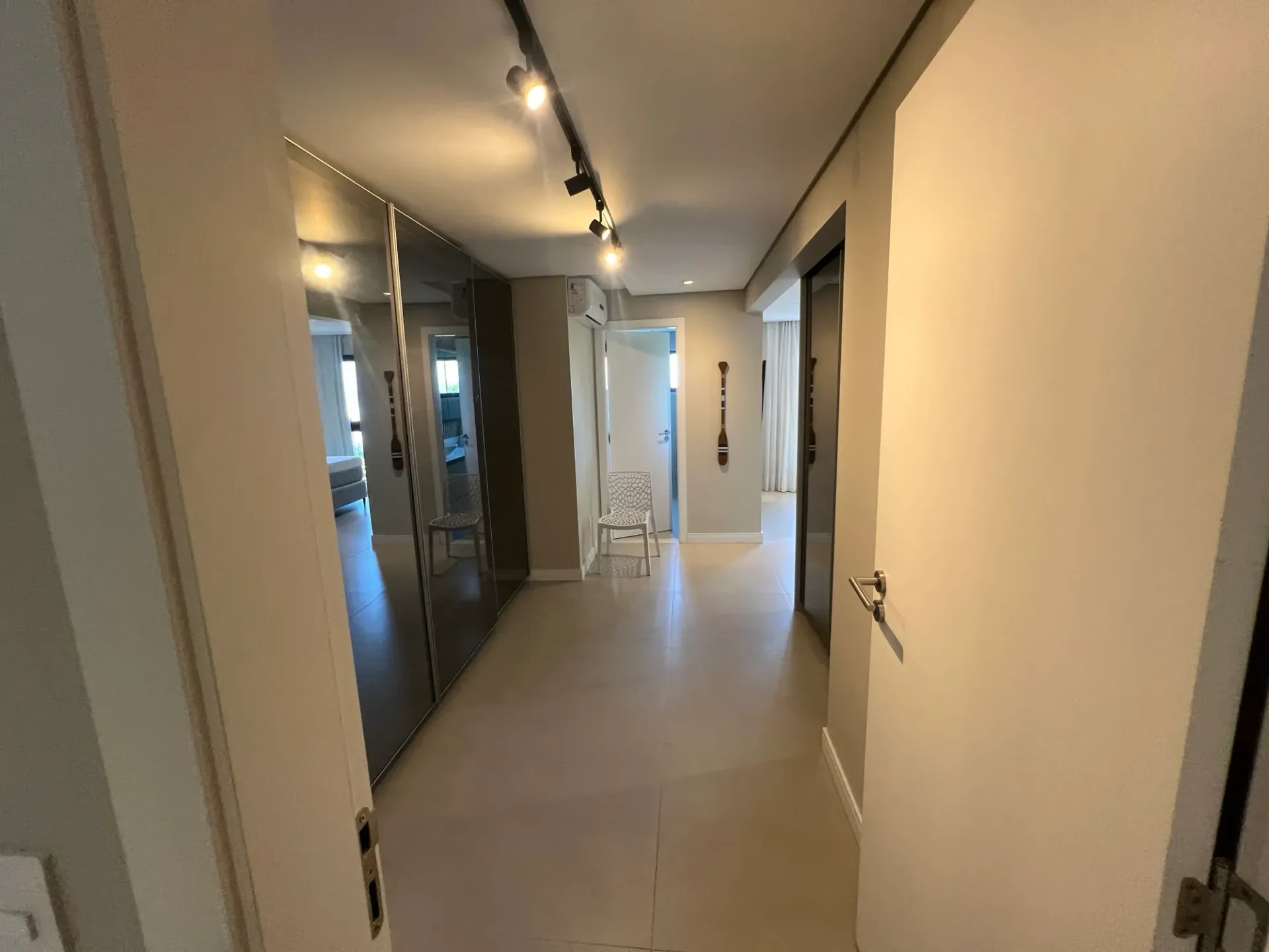 Gated condo house with 6 en-suite bedrooms and 7 baths — photo 6