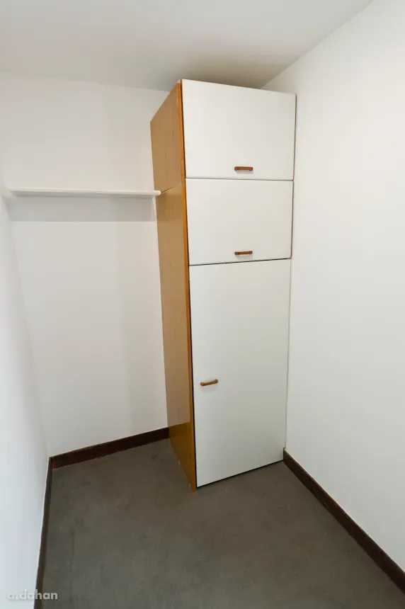 Unfurnished apartment with 4 bedrooms and 5 bathrooms — photo 39