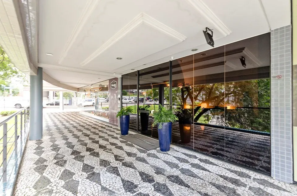 90 m² loft with 1 parking spot and suite — photo 42
