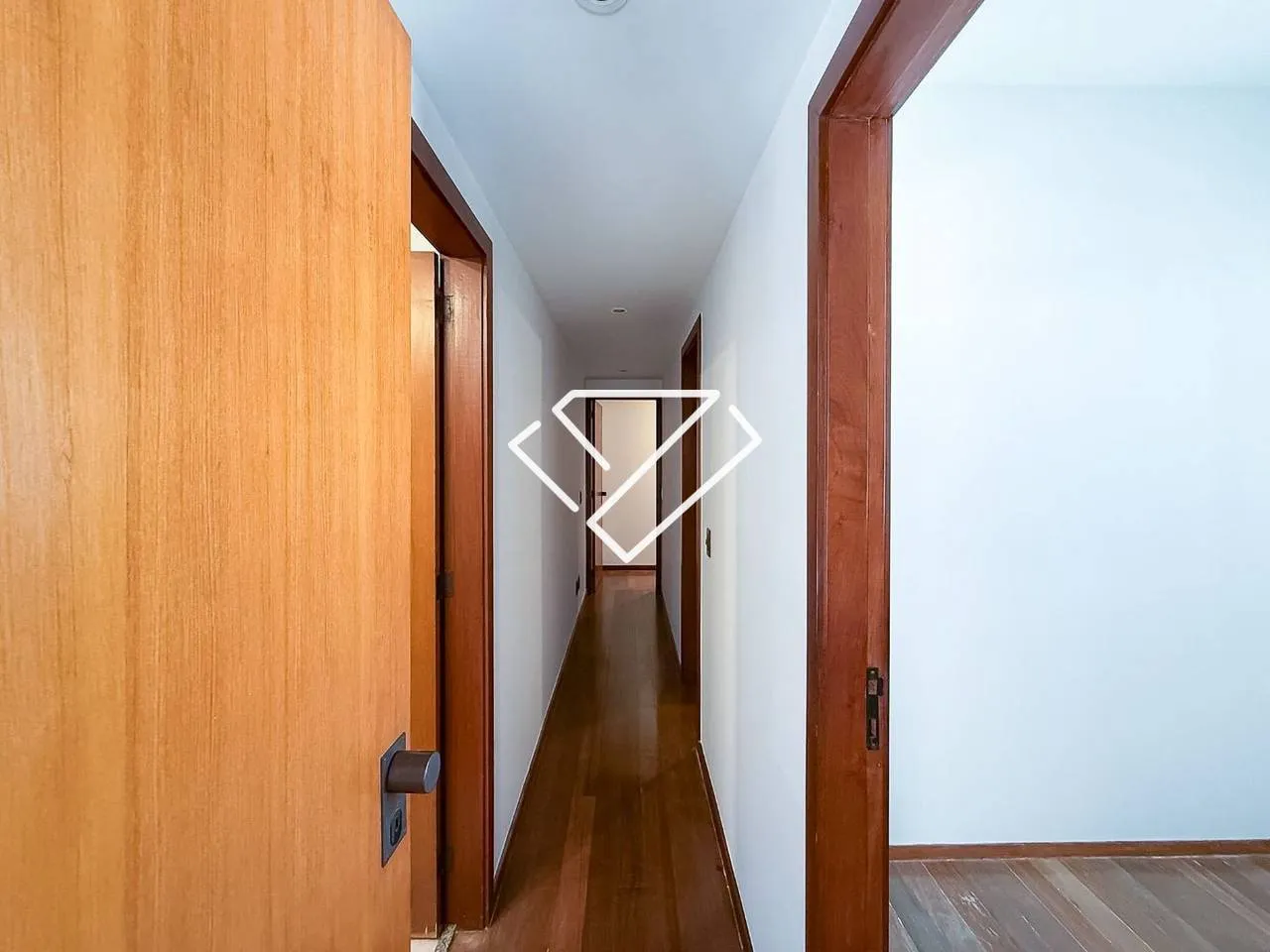 Apartamento com 3 quartos e 136 m² com varanda — photo 11