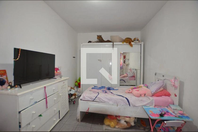4-bedroom apartment with a home office — photo 4