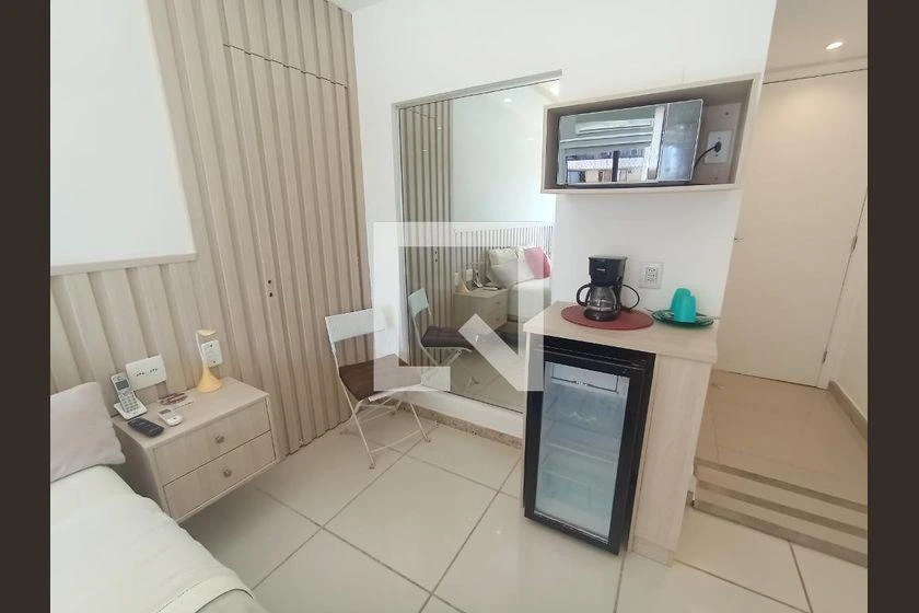 Furnished 30 m² apartment with 1 bedroom and balcony — photo 2