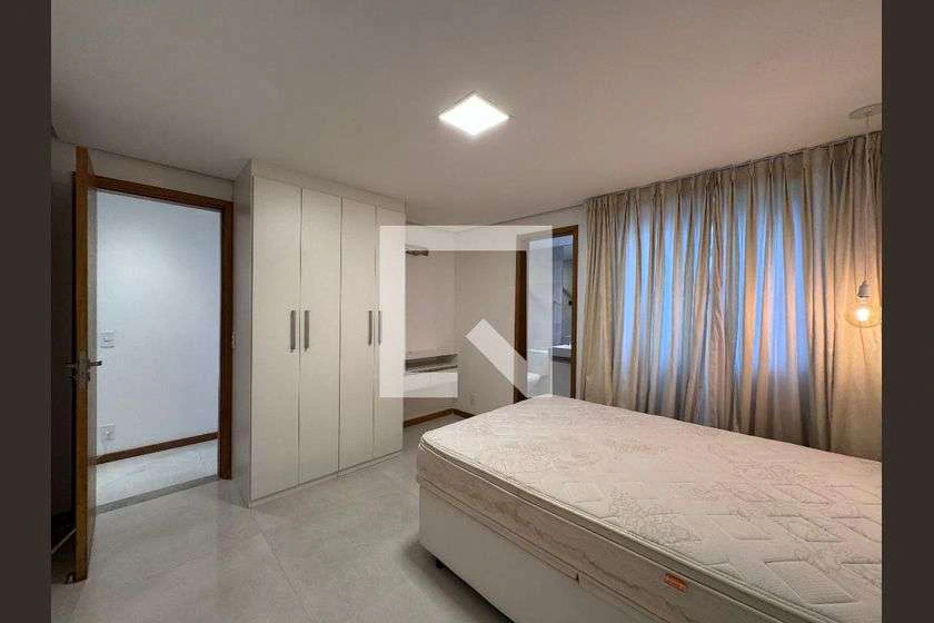 Rental penthouse with 3 en-suite bedrooms and 306 m² — photo 10