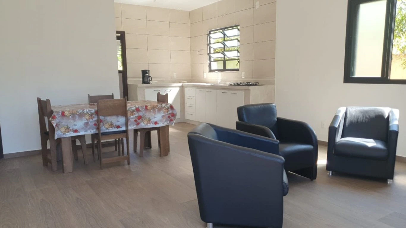 Wood or laminate floors in a 3-bedroom house, 84 m² — photo 11
