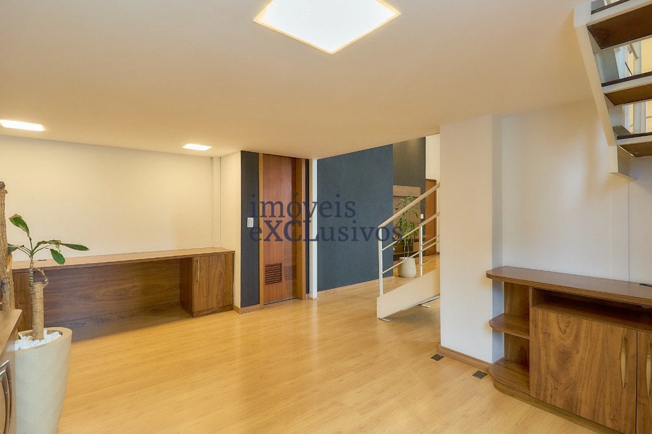 Home office in a 2-bedroom apartment, 110 m² — photo 20