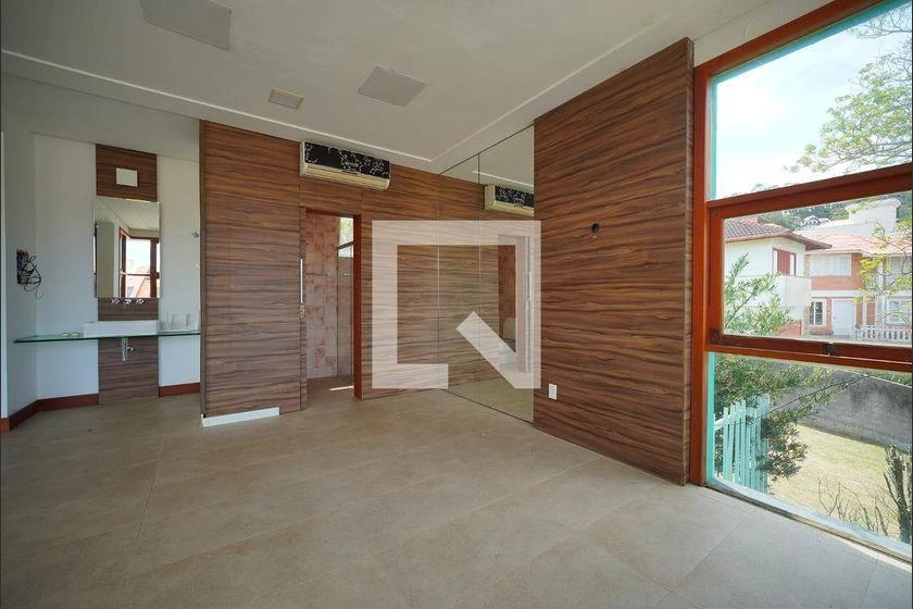 Панорамные окна и 7 спален: дом 700 м² — photo 7
