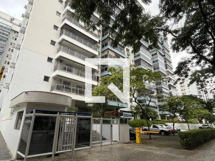 Apartment, 87 m², with a glass-enclosed balcony — photo 2