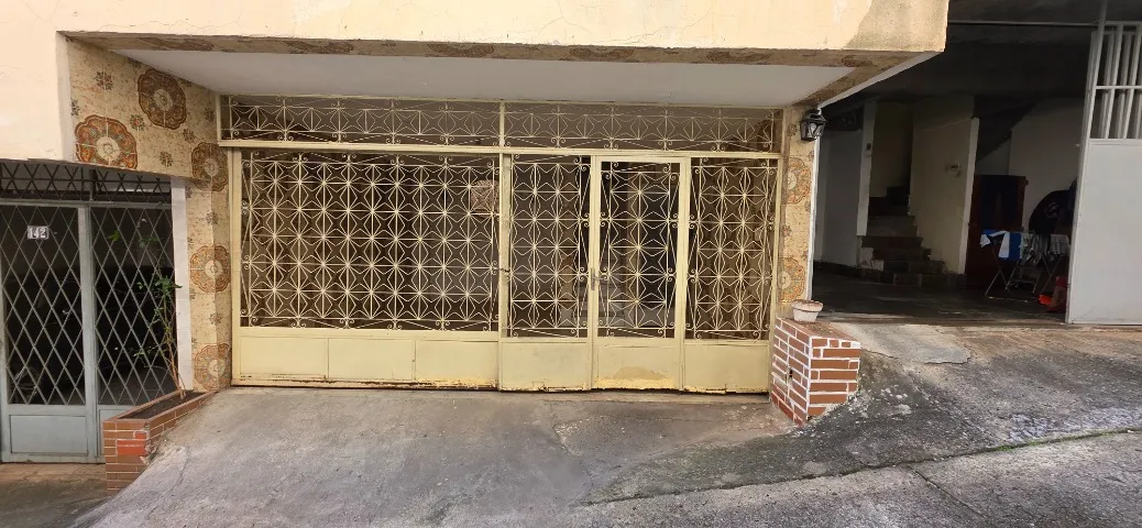 Unfurnished house with 2 bedrooms and a gas kitchen