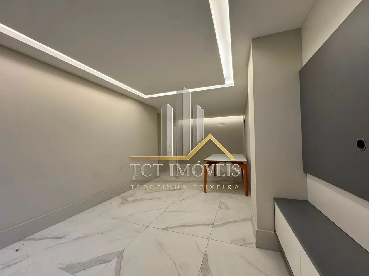 Unfurnished apartment with 3 bedrooms and a gas kitchen — photo 5