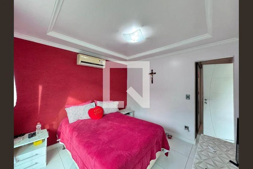 Furnished house with a closed kitchen and 4 en-suites — photo 3