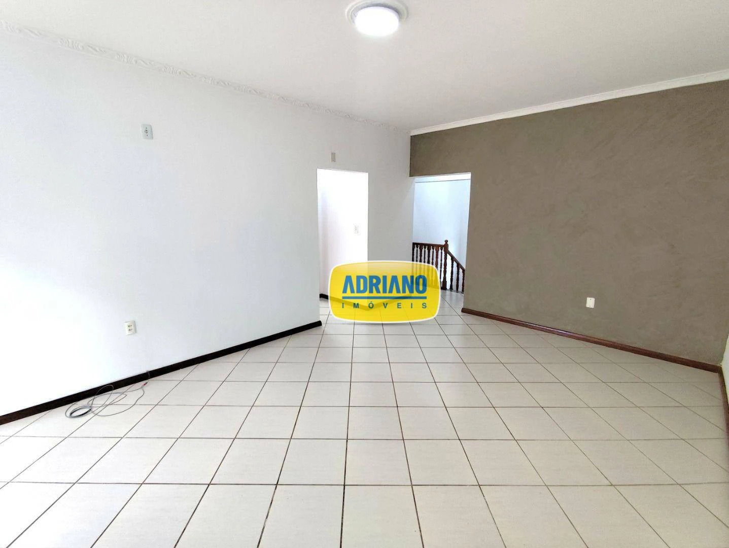 House with 3 bedrooms and a separate kitchen