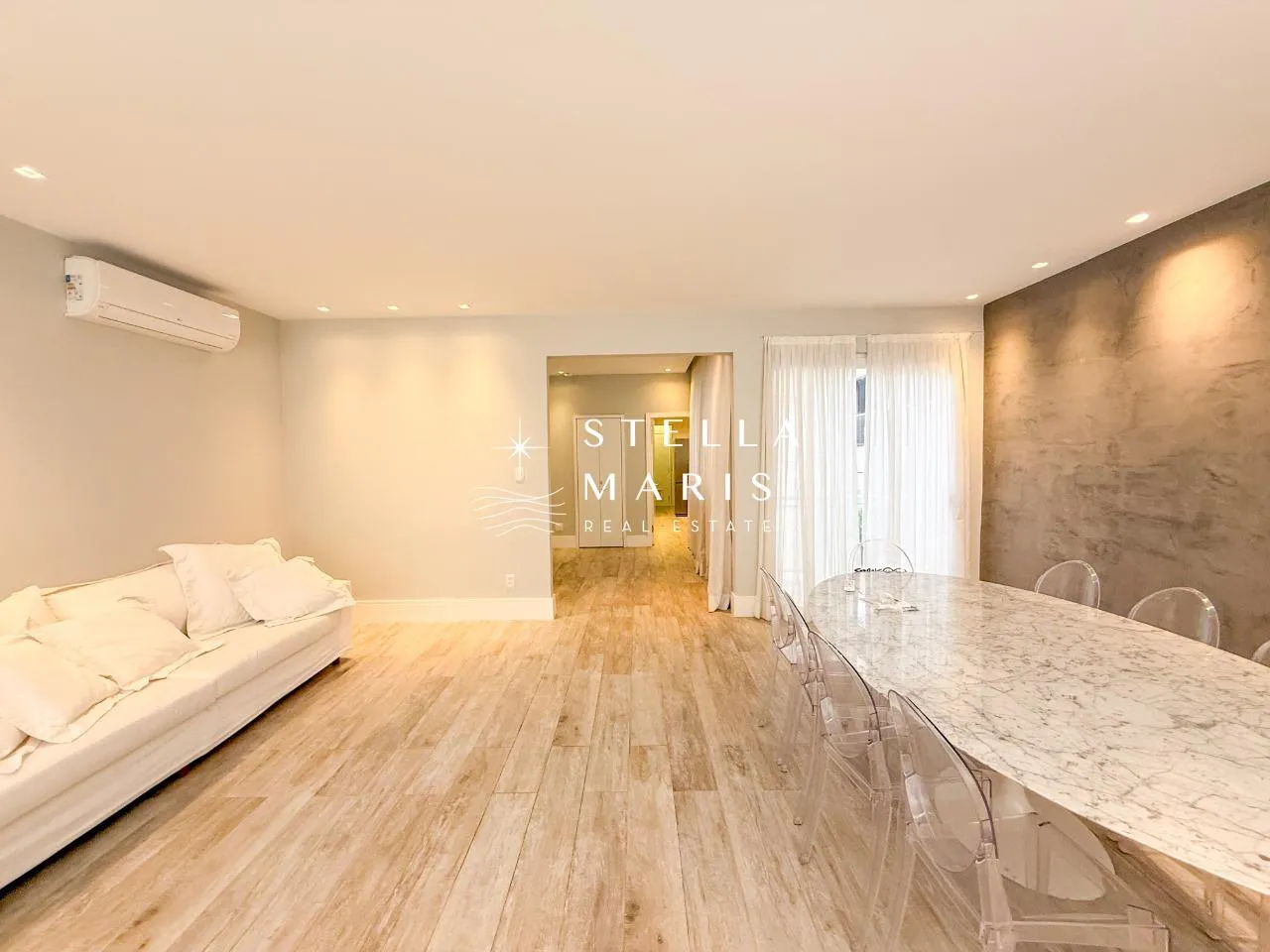Furnished apartment with 3 bedrooms and 3 bathrooms — photo 14