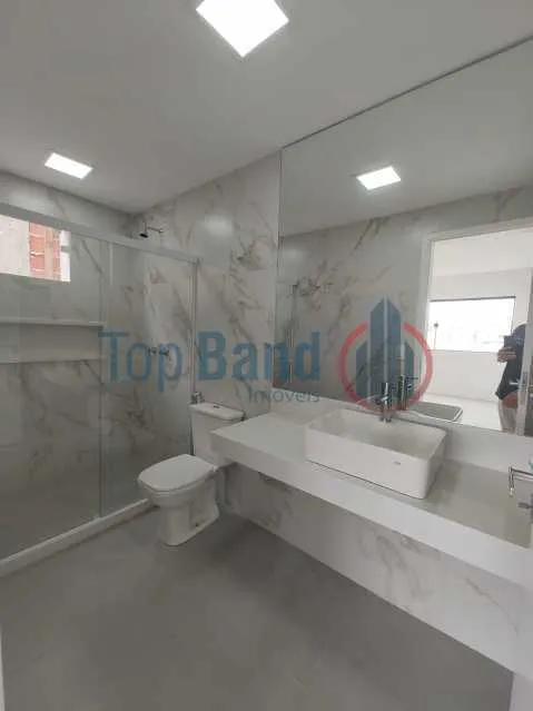 Unfurnished house with 4 bedrooms and 1 bathroom — photo 7