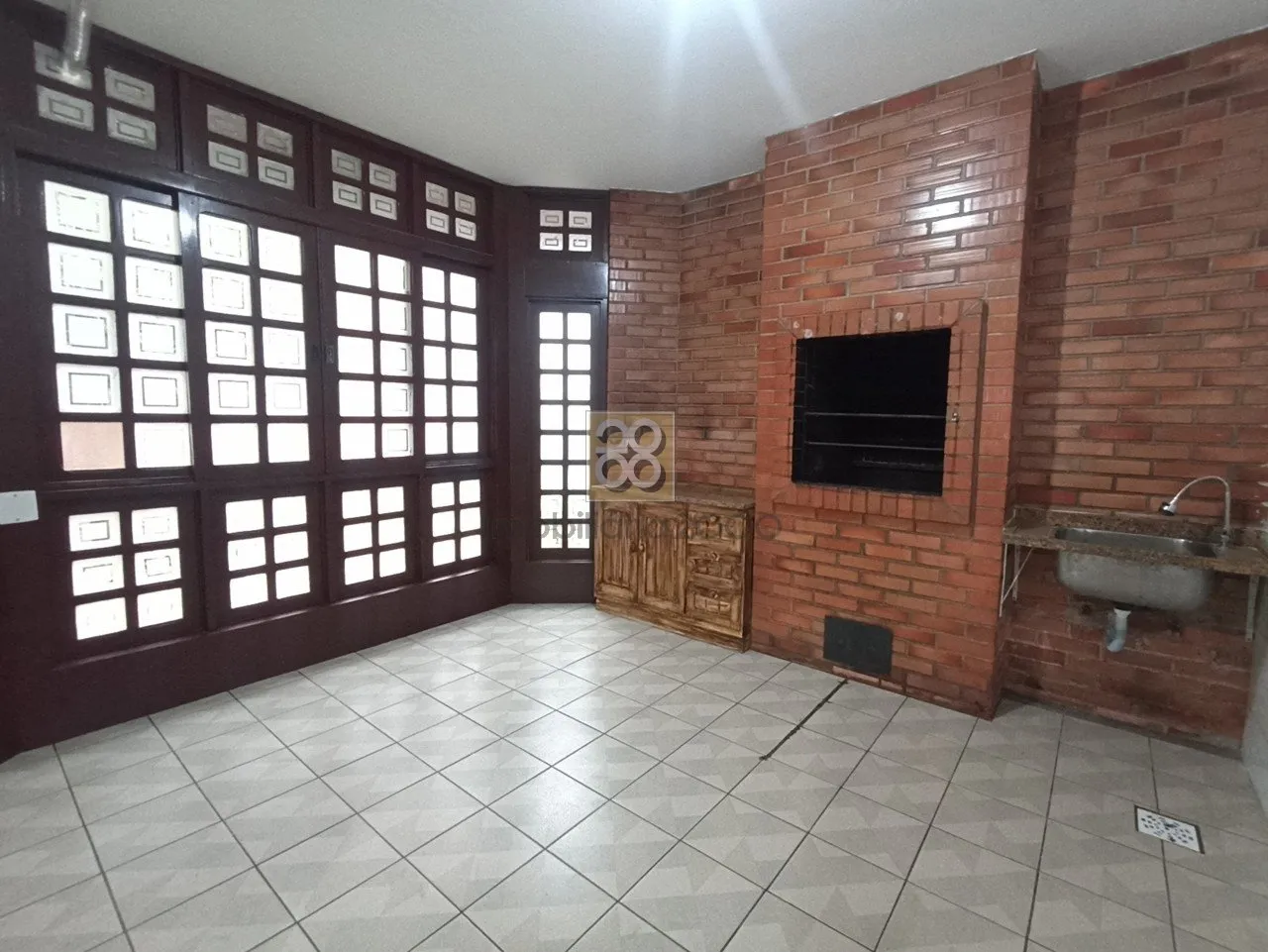 Casa, 187 m², com banheira — photo 26