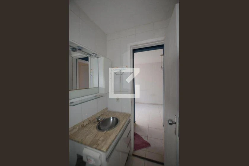 Apartamento de 2 quartos em condomínio com piscina — photo 27