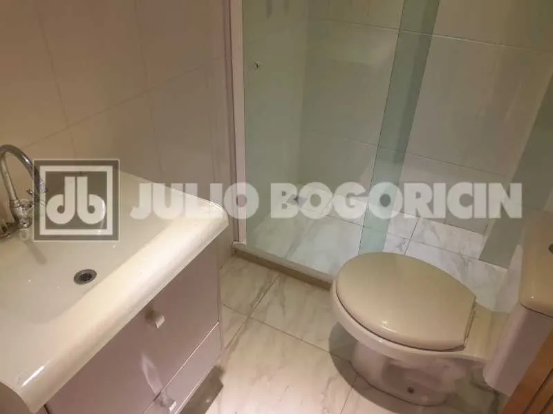 Furnished house with 4 bedrooms and 5 bathrooms — photo 20