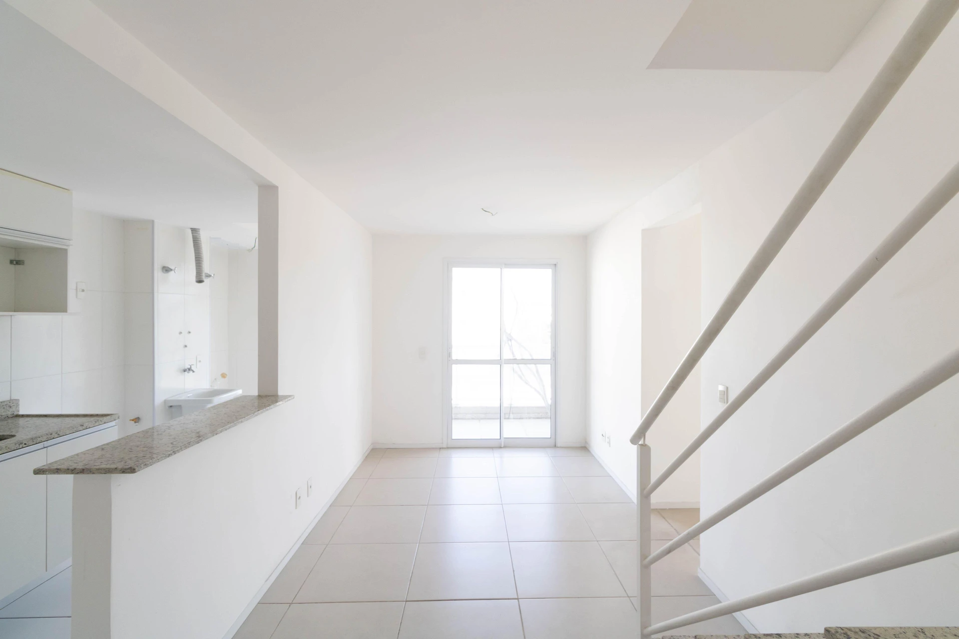 Renting apartment with 4 bedrooms and 3 bathrooms — photo 5