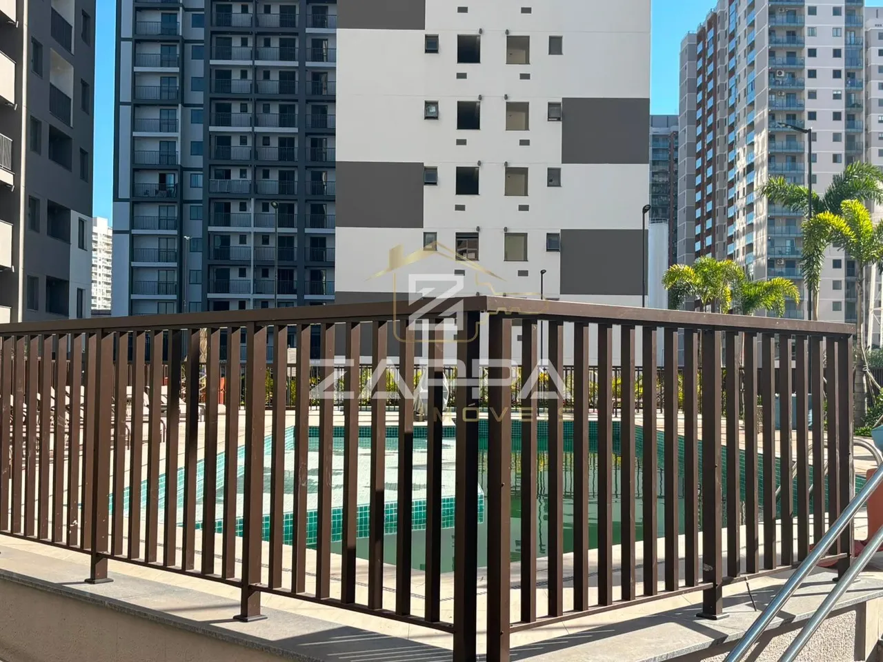 Apartamento de 1 quarto com máquina de lavar e varanda — photo 10
