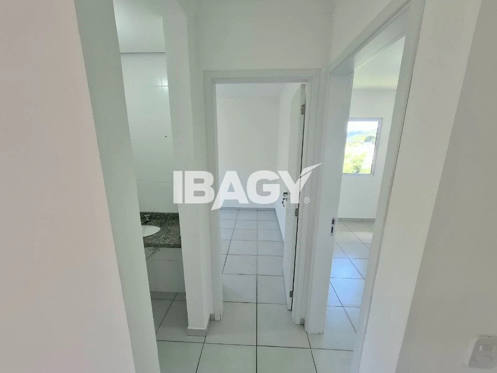 Piscina privada y 2 dormitorios: departamento de 54 m² — photo 20