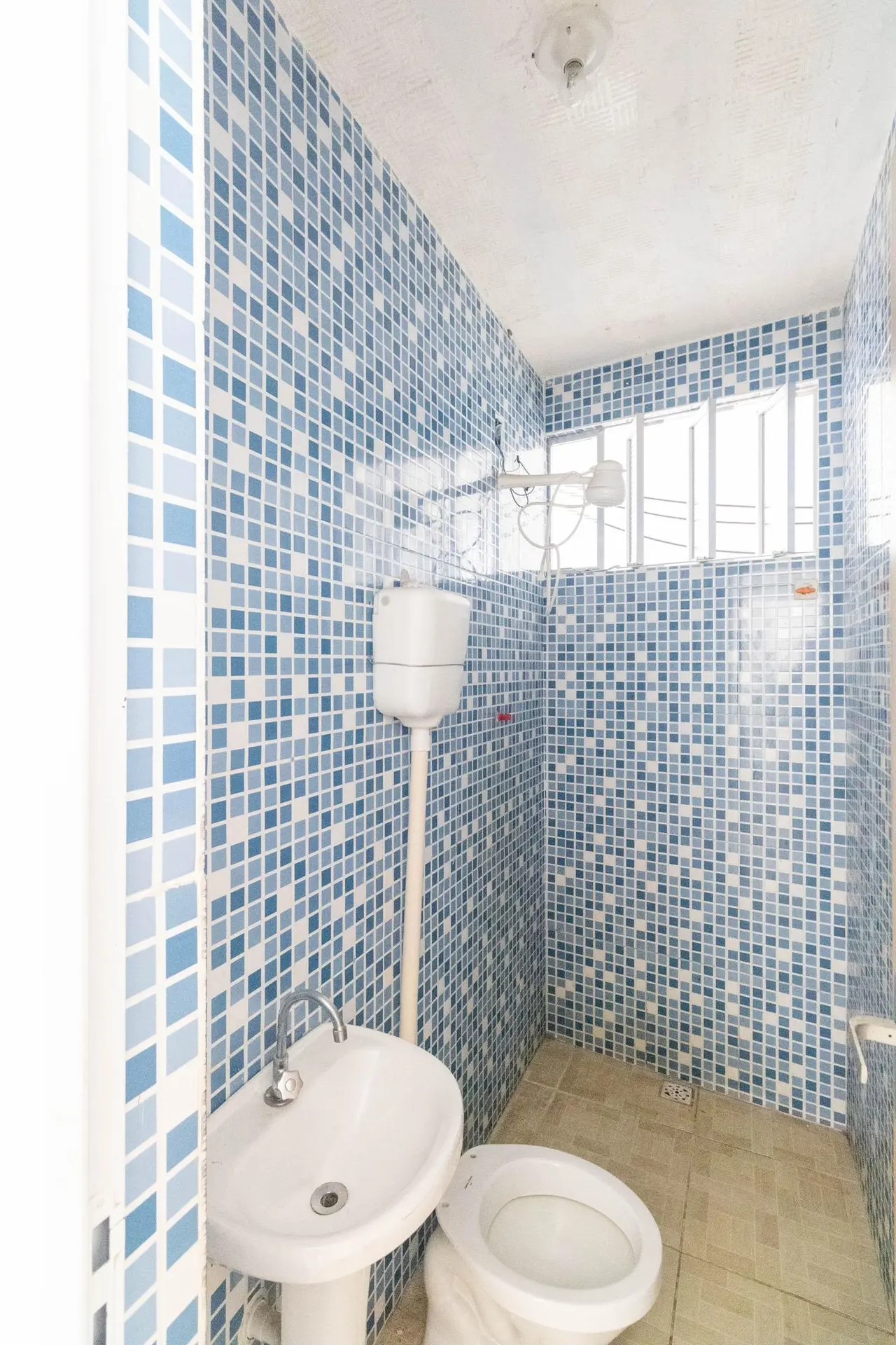 Estúdio com cozinha separada, 1 quarto e 1 banheiro — photo 16