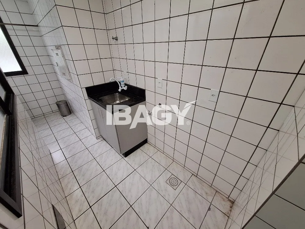 Apartamento de 3 dormitorios con parrilla en la terraza — photo 18