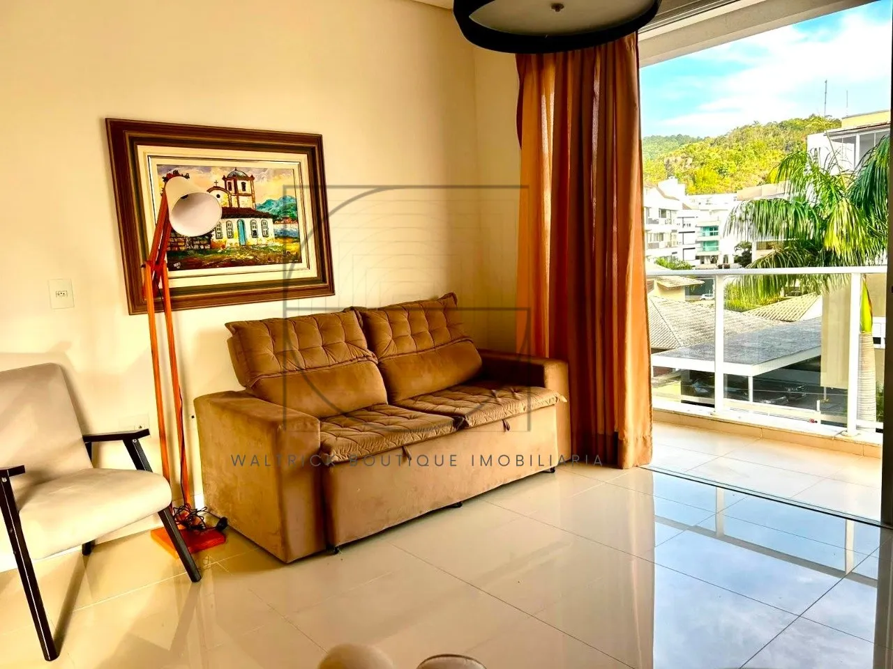3-bedroom apartment with a mountain view in Florianópolis — photo 8