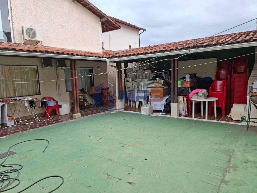 Casa com 3 quartos e 311 m², com terraço — photo 9