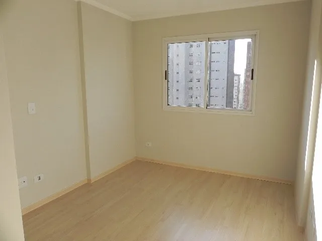3-bedroom apartment with balcony on the 20th floor — photo 9