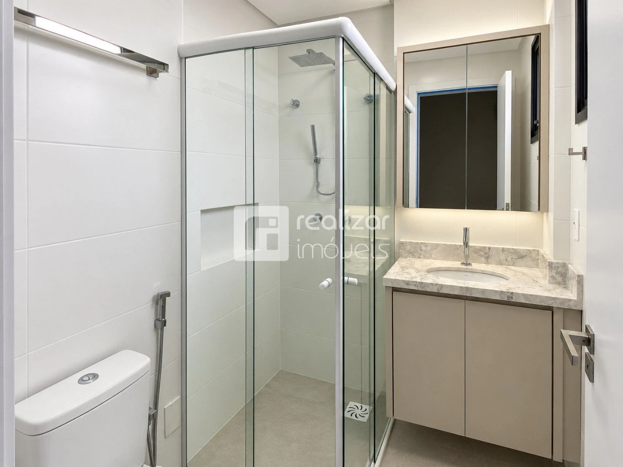 Квартира 71 м² с приватным барбекю и видом на воду — photo 9