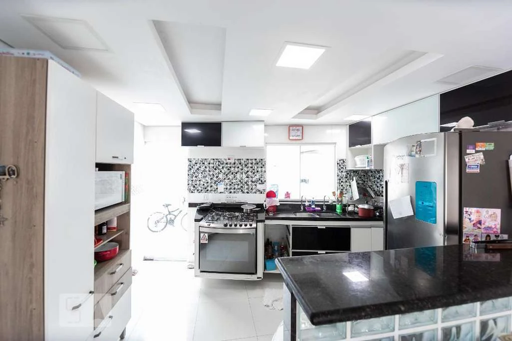 Casa mobiliada com 4 quartos, 4 banheiros e 280 m² — photo 4