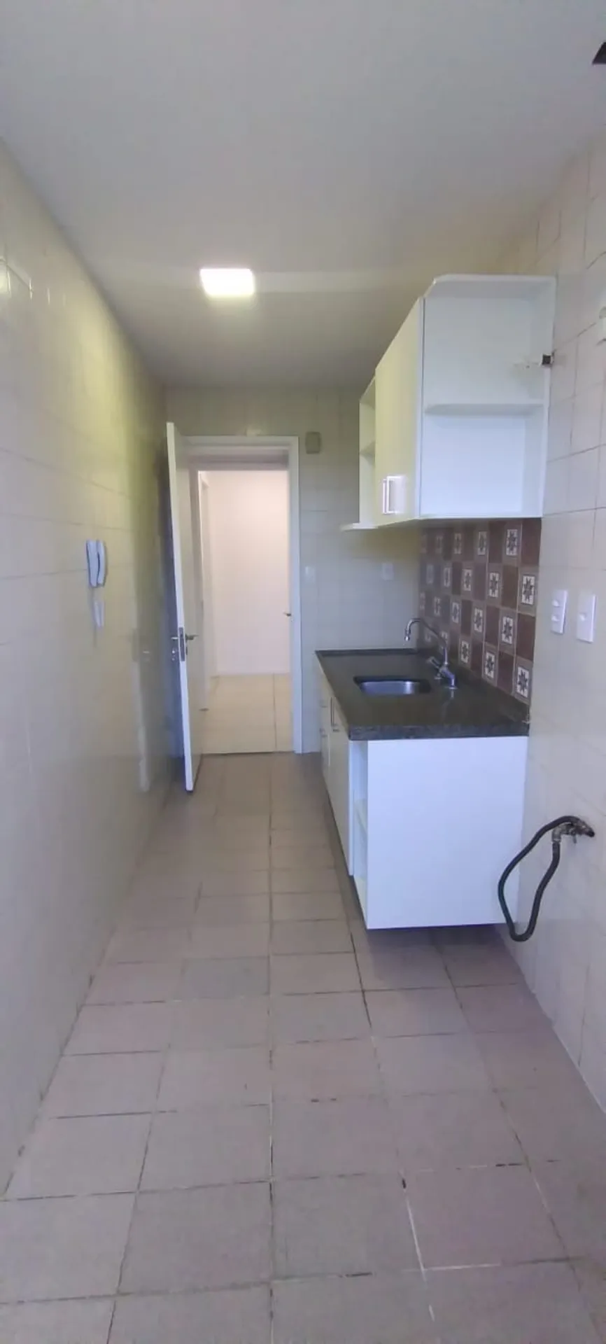 Apartamento de 2 quartos, sendo 1 suíte, 90 m²