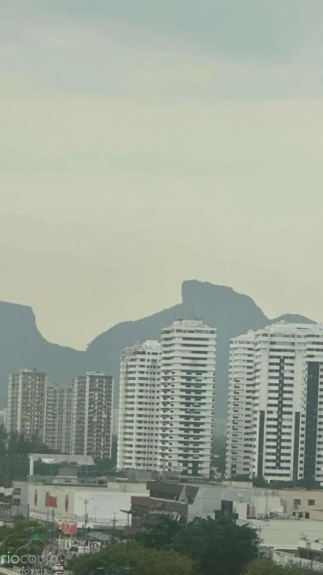 2-bedroom apartment with a water view in Rio de Janeiro — photo 40