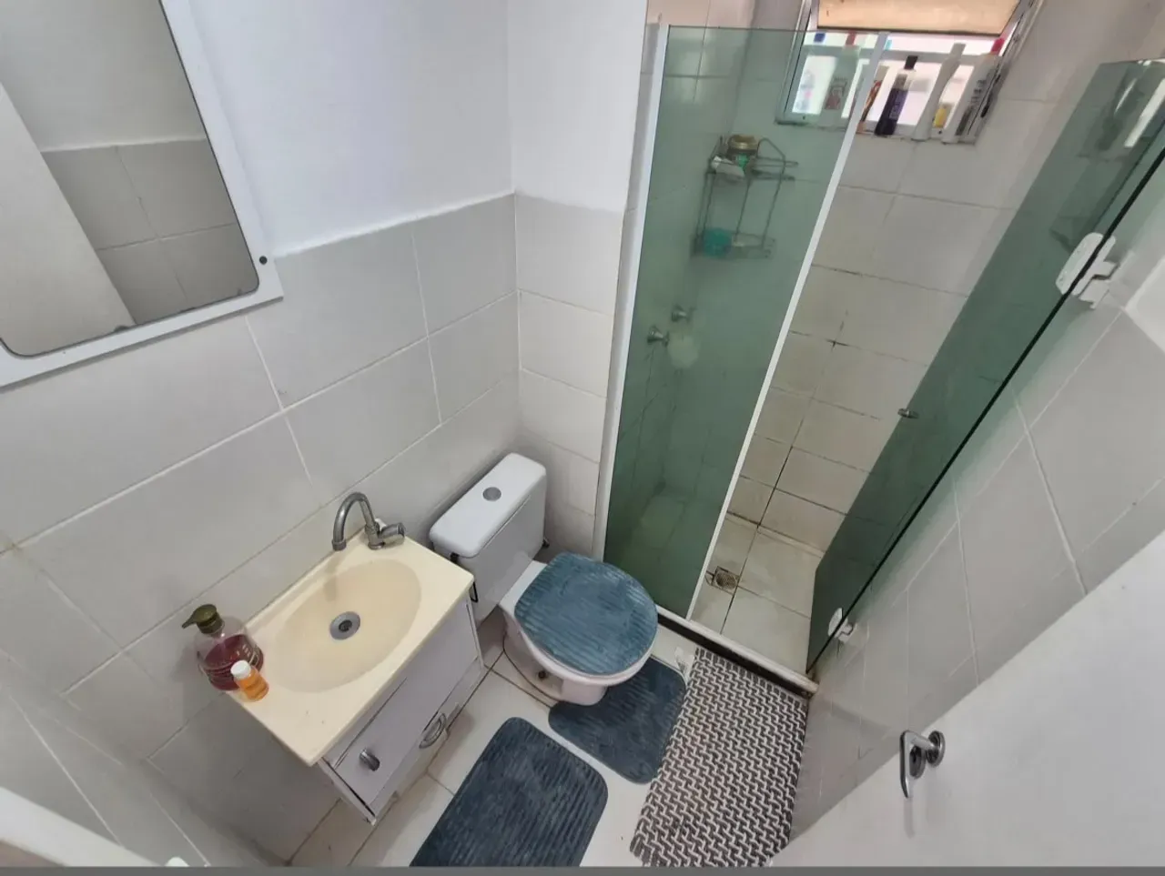 Furnished 3-bedroom apartment with mountain views — photo 11