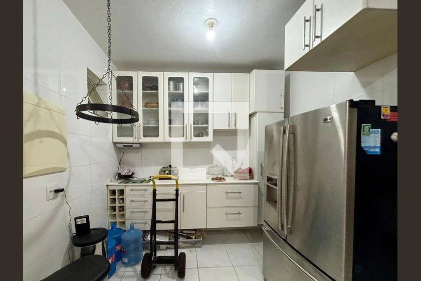 Apartamento amueblado con 3 dormitorios y cocina cerrada — photo 27