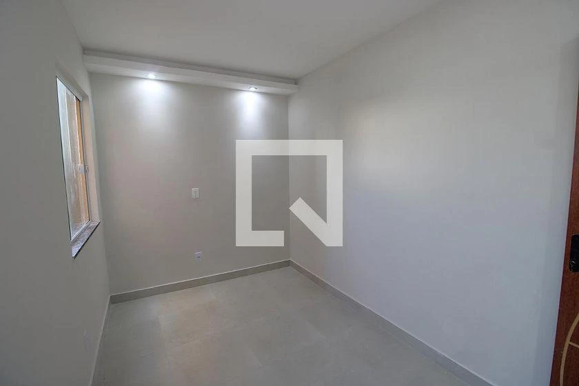 Apartamento com 2 quartos, 1 banheiro e cozinha integrada — photo 12