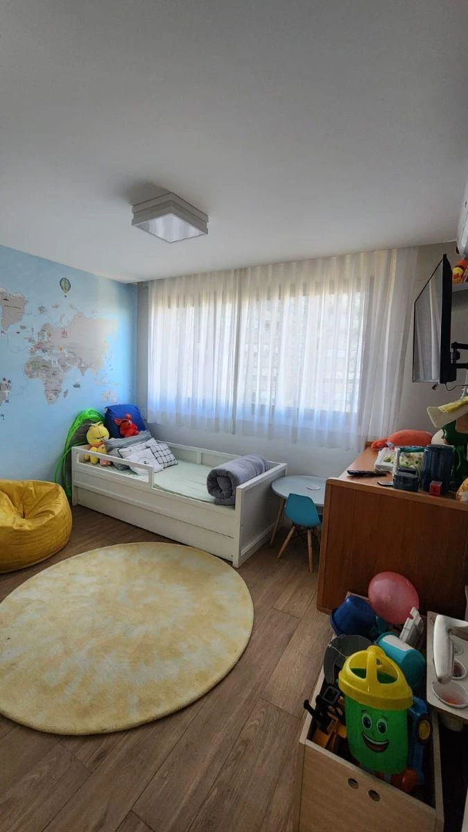 160 m² furnished apartment with 5 bedrooms and 3 parking — photo 18