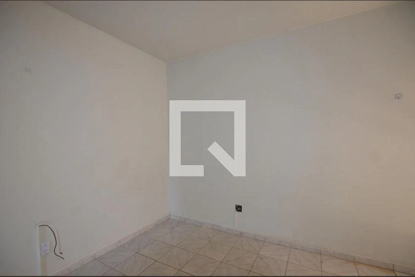 1-bedroom apartment with an electric shower — photo 11