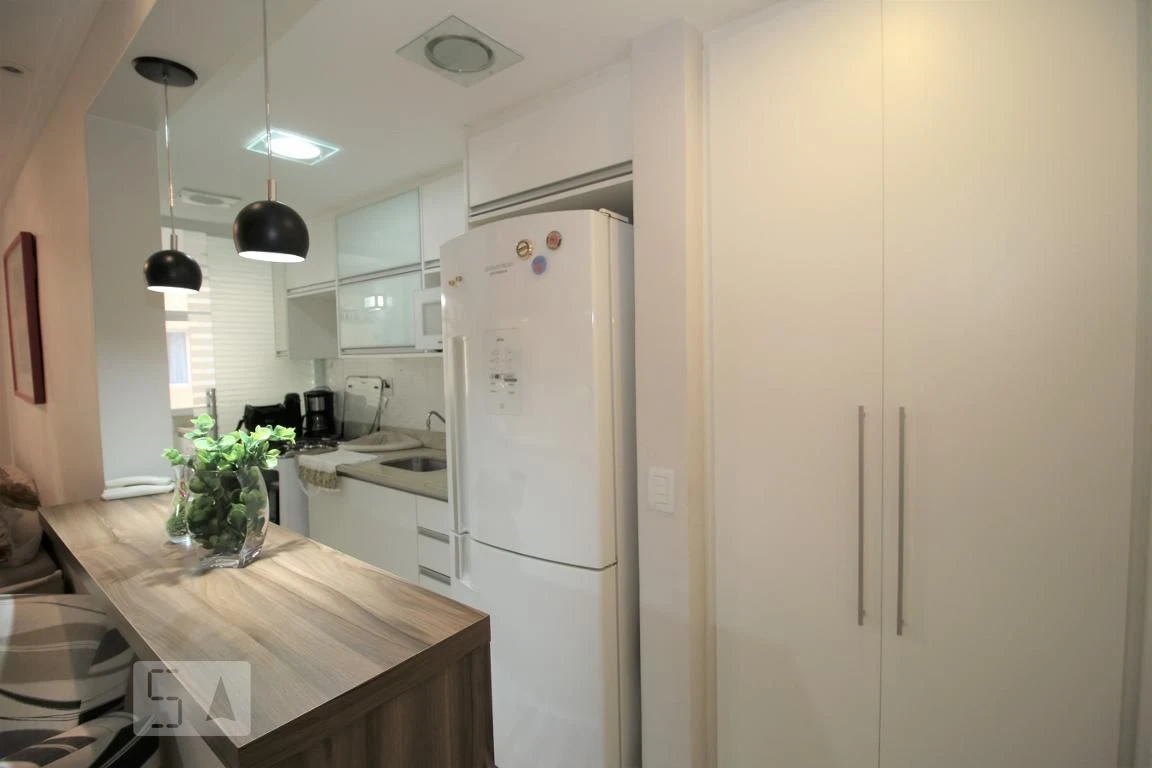 Apartamento amueblado de 2 dormitorios y 2 baños — photo 2