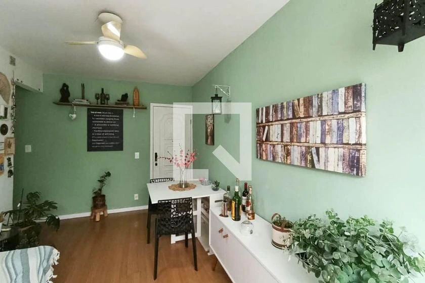 2-bedroom house for rent with a gas stove kitchen — photo 11