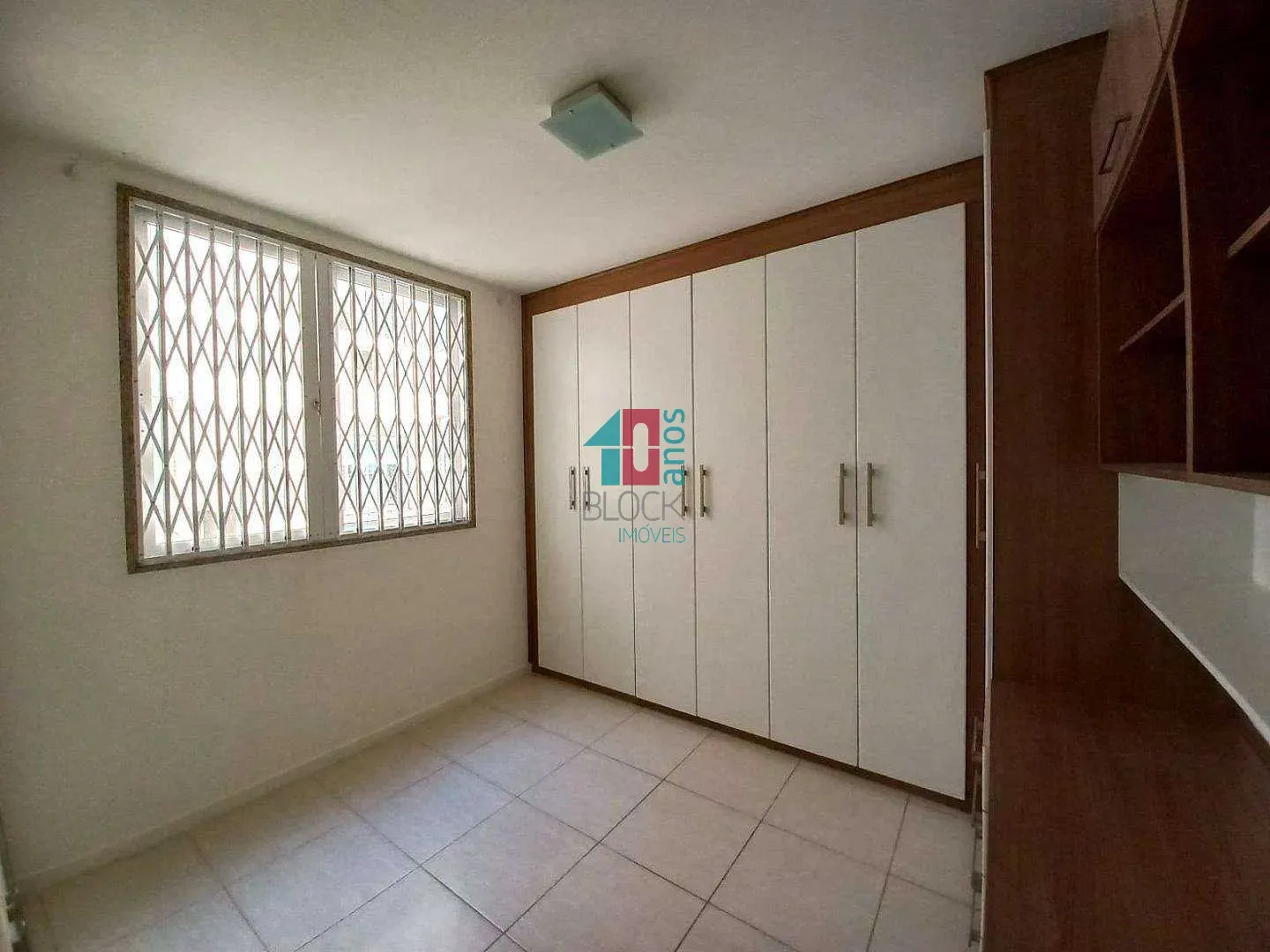 Home office in a 2-bedroom apartment, 84 m² — photo 3