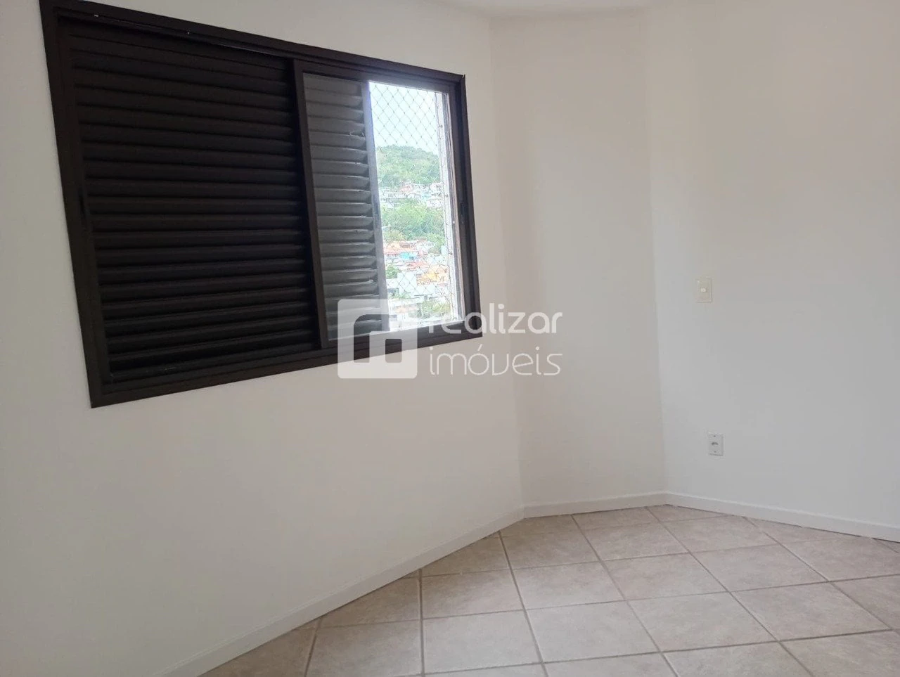 Квартира: 2 спальні, 1 з власною ванною кімнатою, 79 м² — photo 22