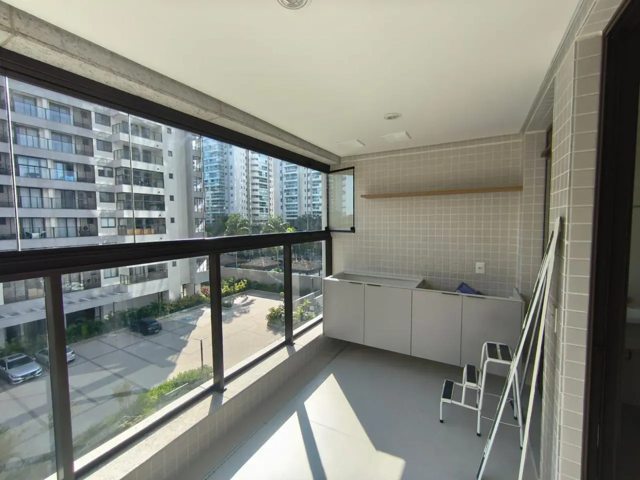 70 m² apartment with 2 bedrooms and a balcony — photo 3