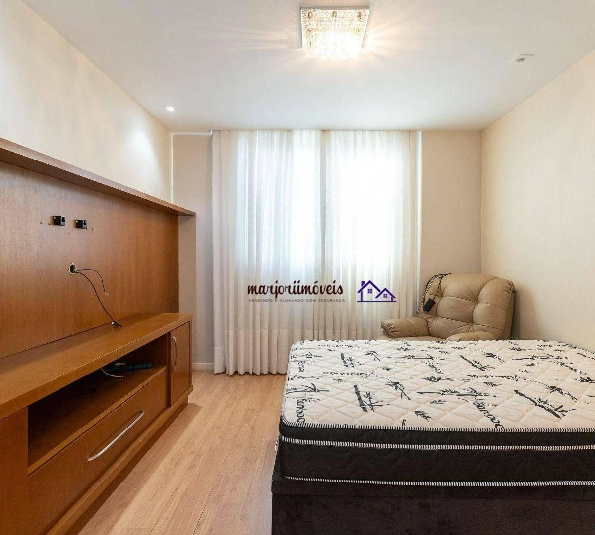 Washing machine in a 3-bedroom apartment, 118 m² — photo 44