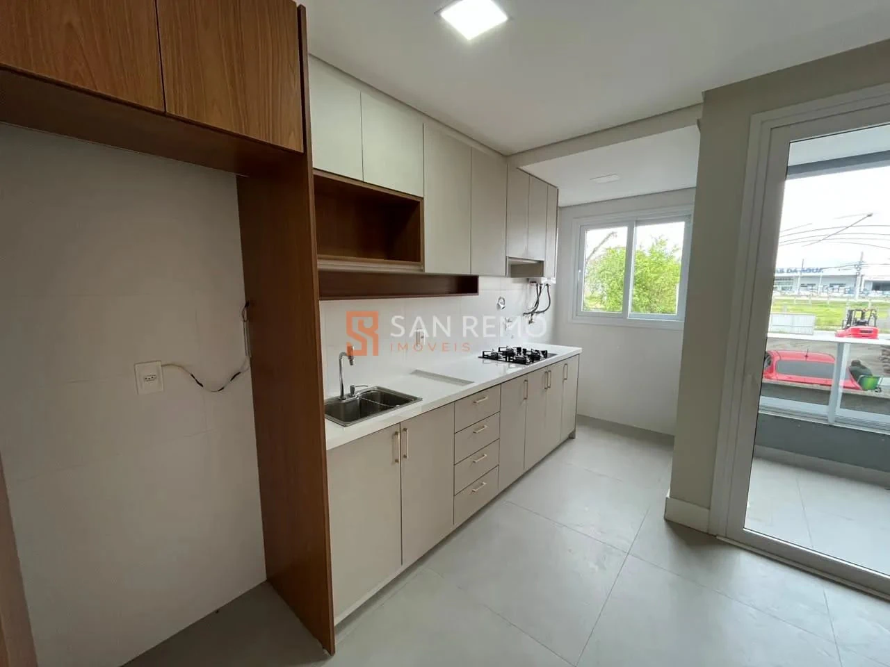 Apartamento de 2 quartos com cozinha aberta e 73 m² — photo 4