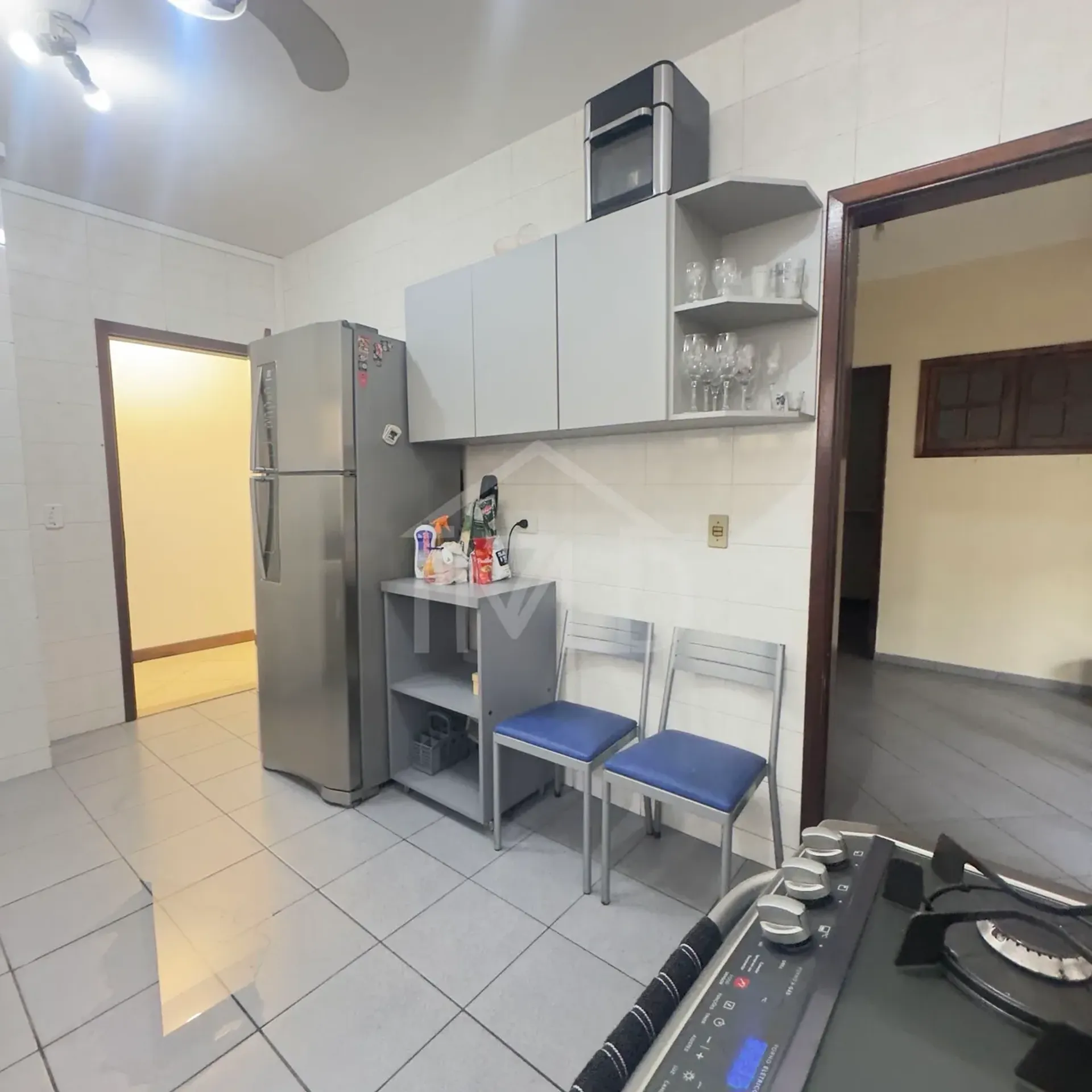 Furnished house, 250 m², with a walk-in closet