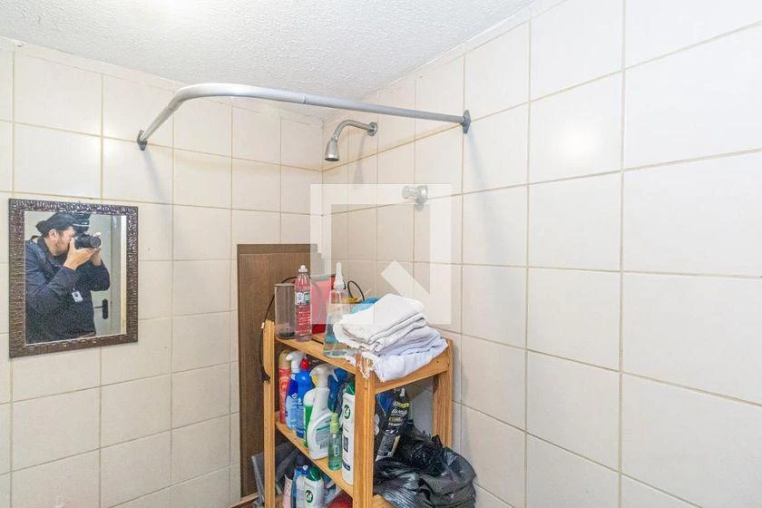 2-bedroom apartment with a washing machine — photo 32