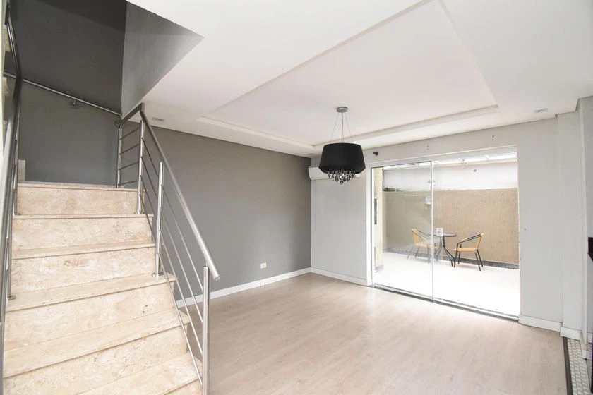 Condo house with 2 bedrooms, private garden and suite — photo 10